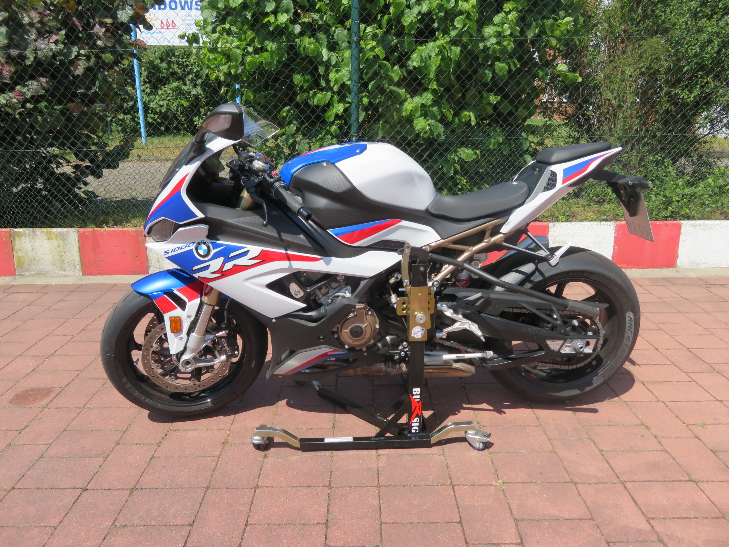 Bursig-Zentralstaender-BMW-S1000RR-2019-22