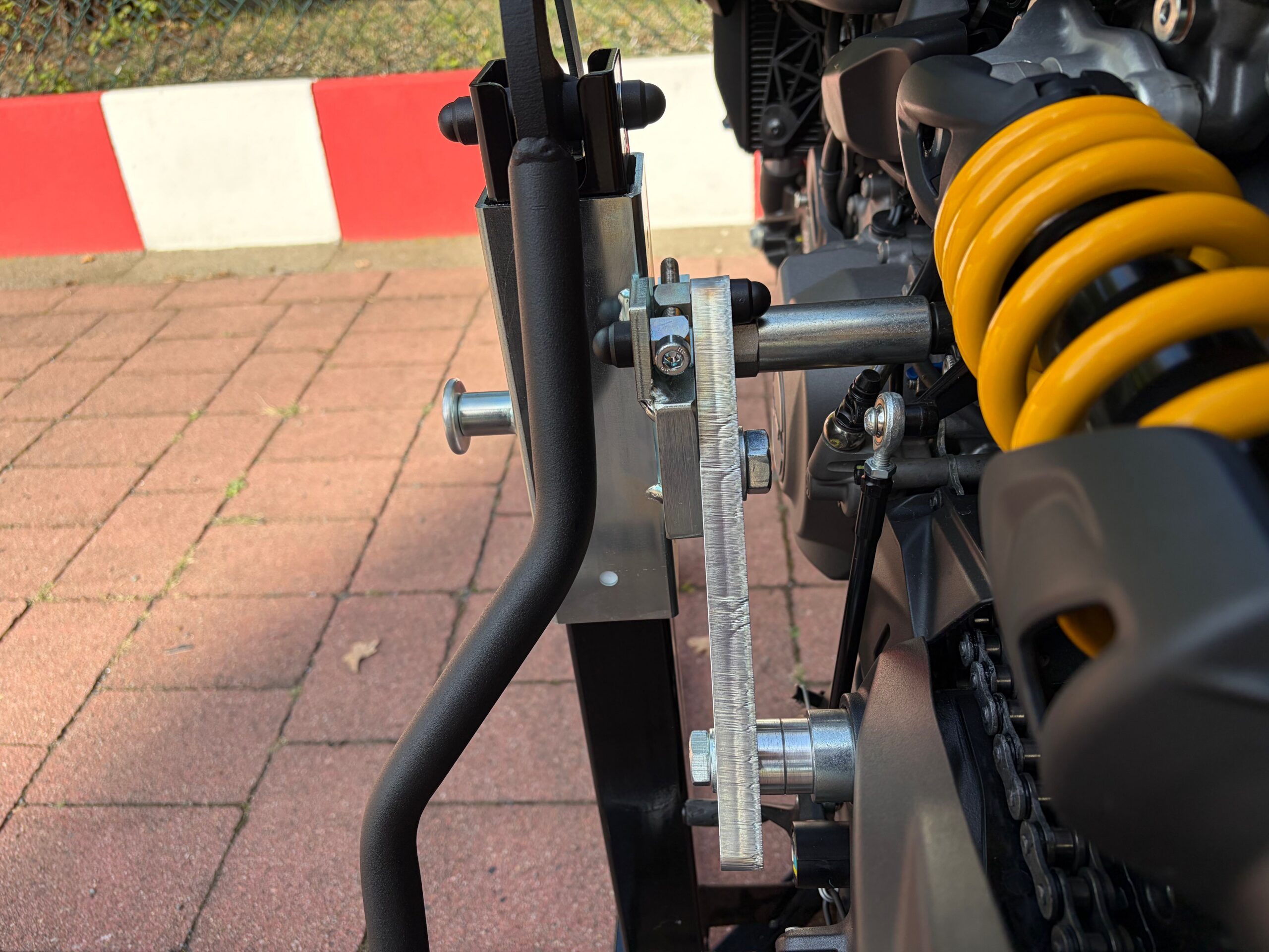Bursig Zentralständer Ducati Monster 2026